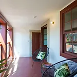 特征屋公寓
