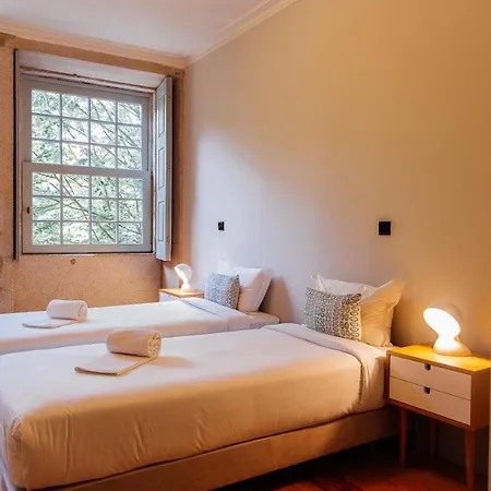 Trait House Apartment *
