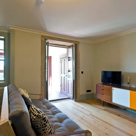 Trait House * Porto