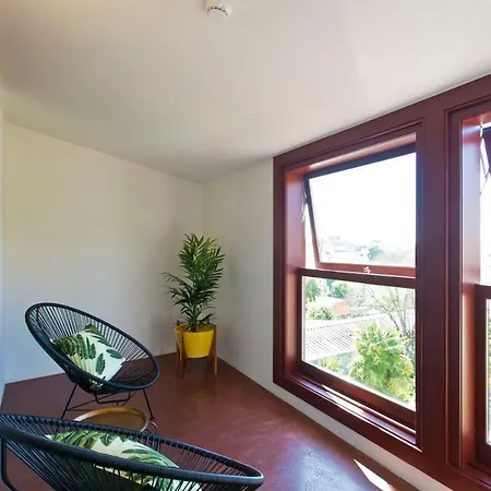 Trait House *