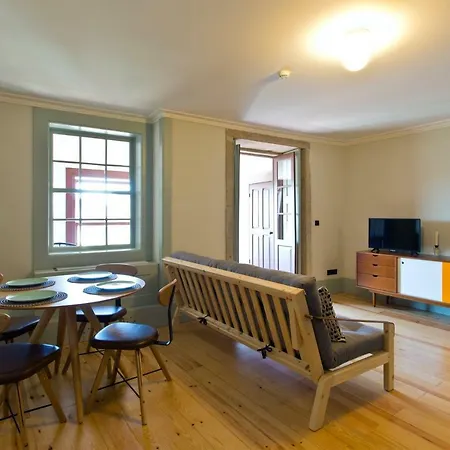 Trait House Apartment