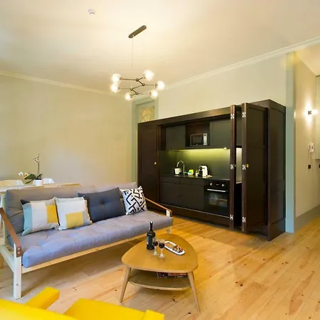 Trait House