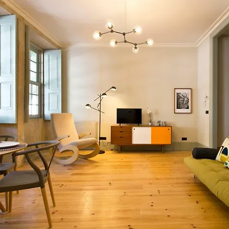 Trait House Porto