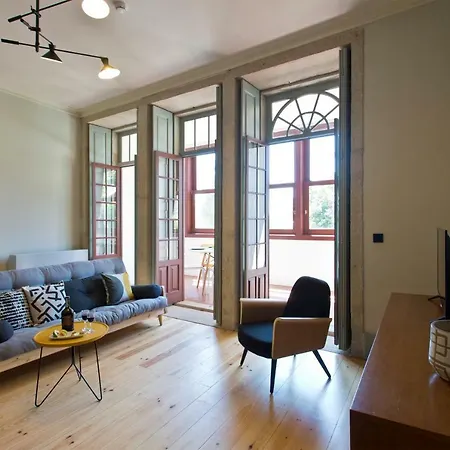 Trait House * Porto