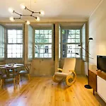 Trait House Apartmán *