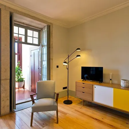 Trait House Apartament Porto