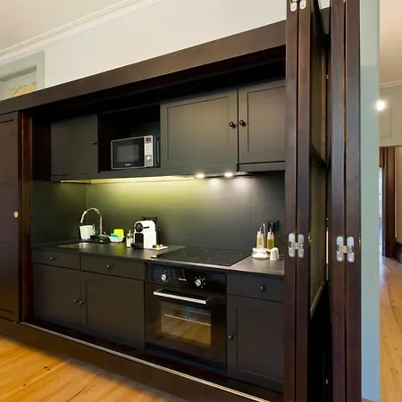 Trait House Apartment