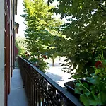 Trait House Apartment