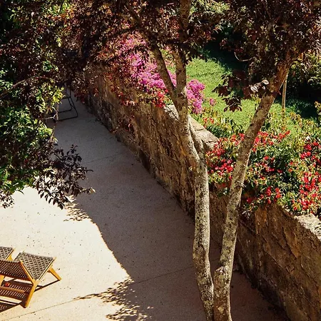 Trait House Апартаменты