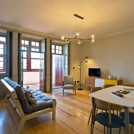 Trait House *