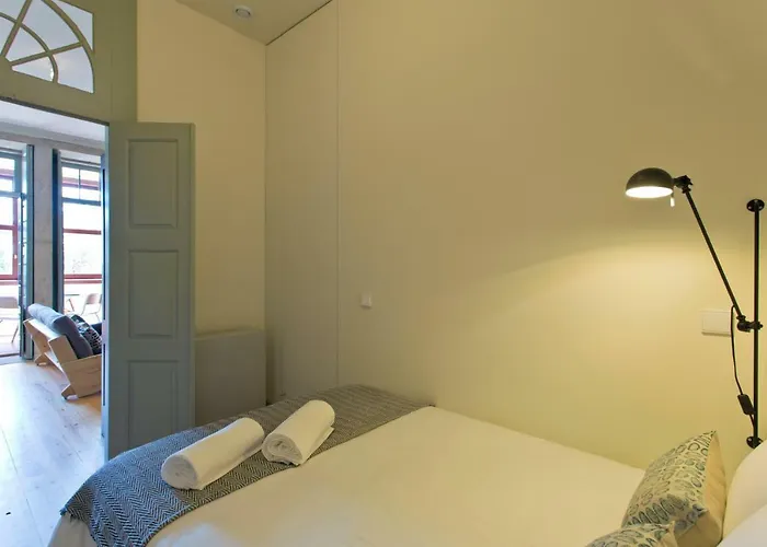 Апартаменты Trait House *