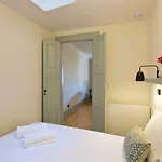 Апартаменты Trait House Порту