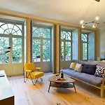 Trait House Апартаменты